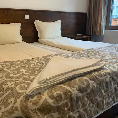 Granat Gondola Next To Lift *