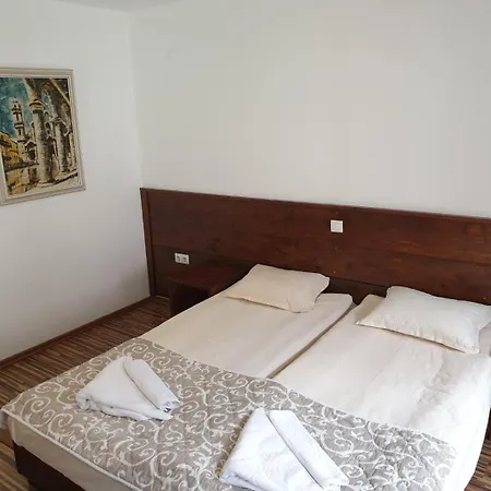 Granat Gondola Next To Lift Appartement Bansko