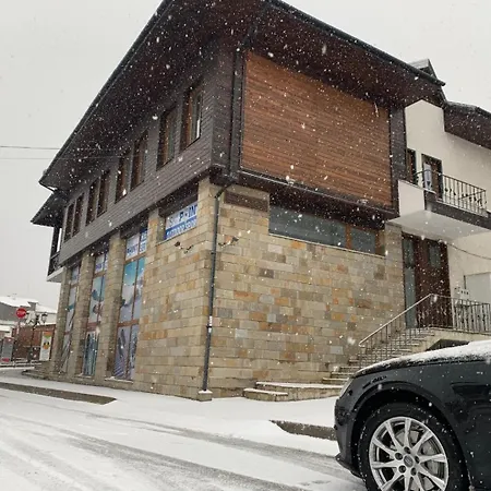 Granat Gondola Next To Lift 公寓