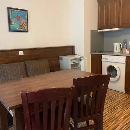 Granat Gondola Next To Lift * Banszko