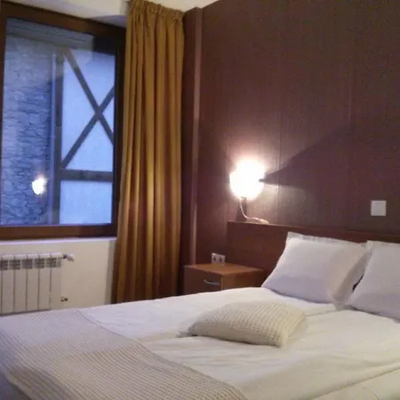 Granat Gondola Lift Apartment *