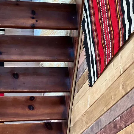 Granat Gondola Next To Lift * Banszko