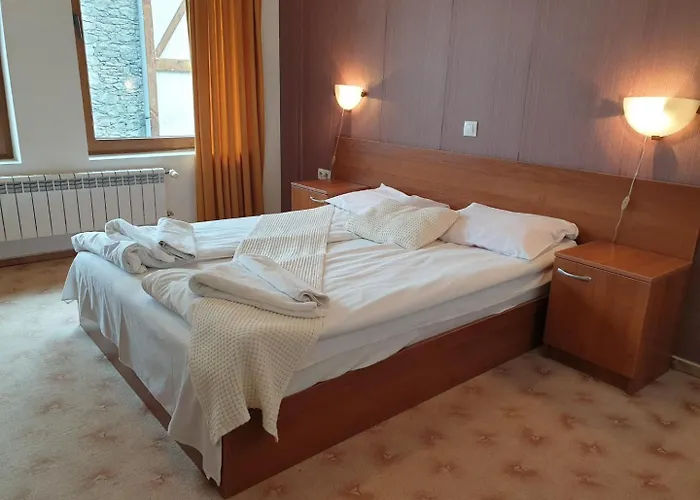 Granat Gondola Next To Lift Apartment