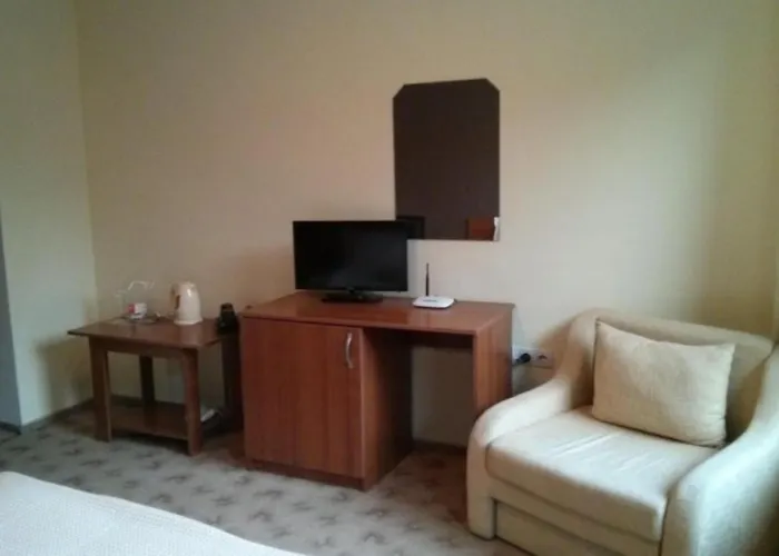 Granat Gondola Next To Lift Bansko