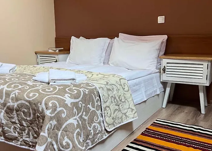 Granat Gondola Next To Lift